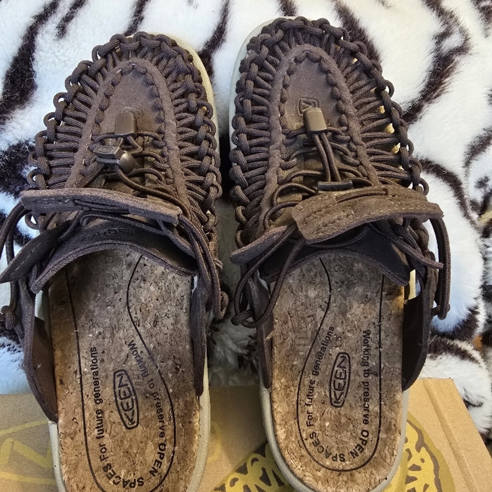 Keen Uneek Convertible Open-Air Sneaker Sandal - image 4